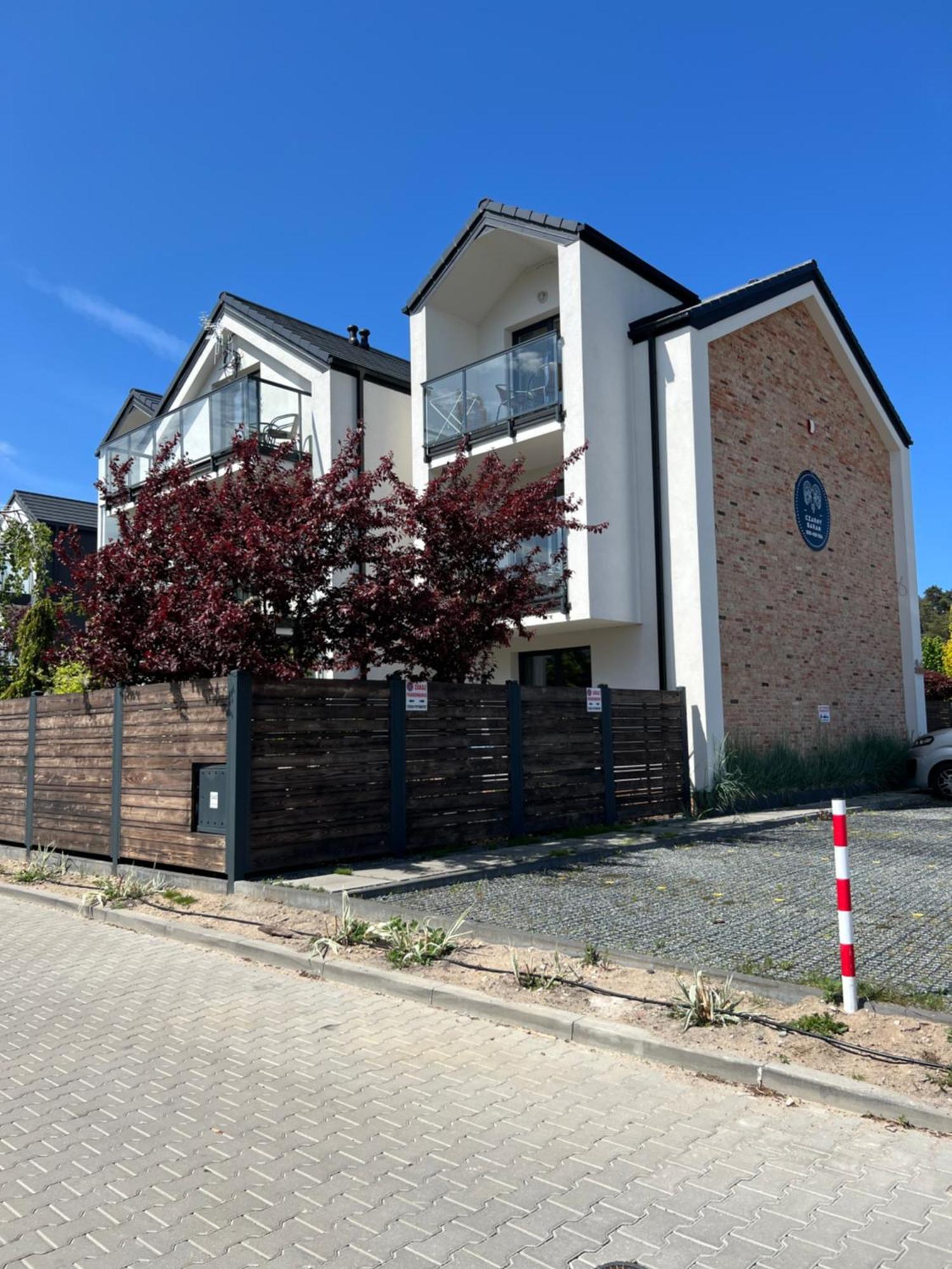 Czarny Baran Daire Dębki Dış mekan fotoğraf
